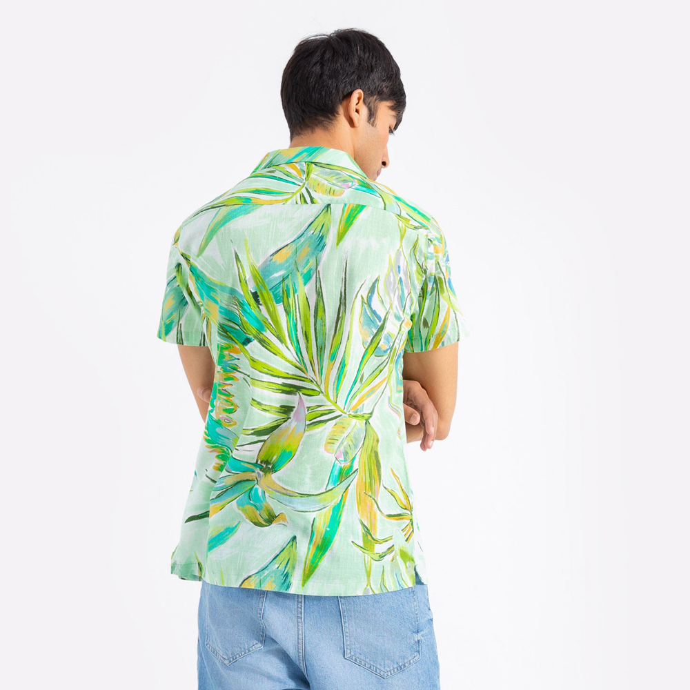 Beach / Hawaiian Print Shirts
